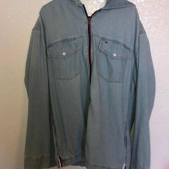 Vintage Tommy Hilfiger Denim Jacket - Picture 6 of 9